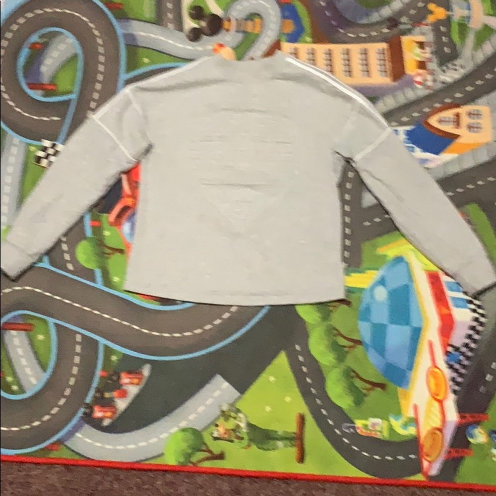 Sweat shirt